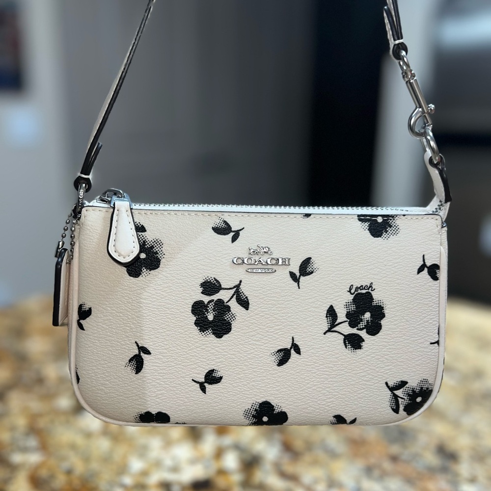Coach nolita 19 floral